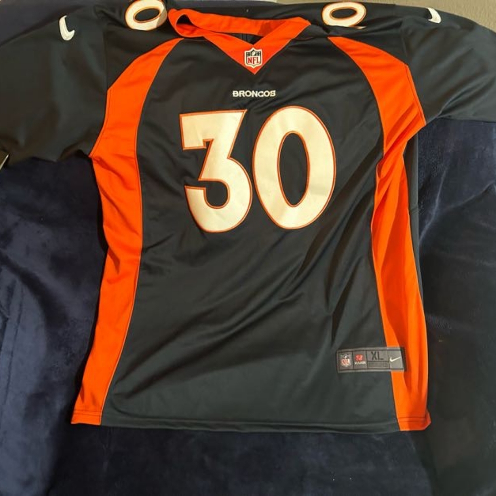Denver Bronco jersey Lindsay #30